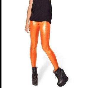 Blackmilk Juicy Fruit Carrot